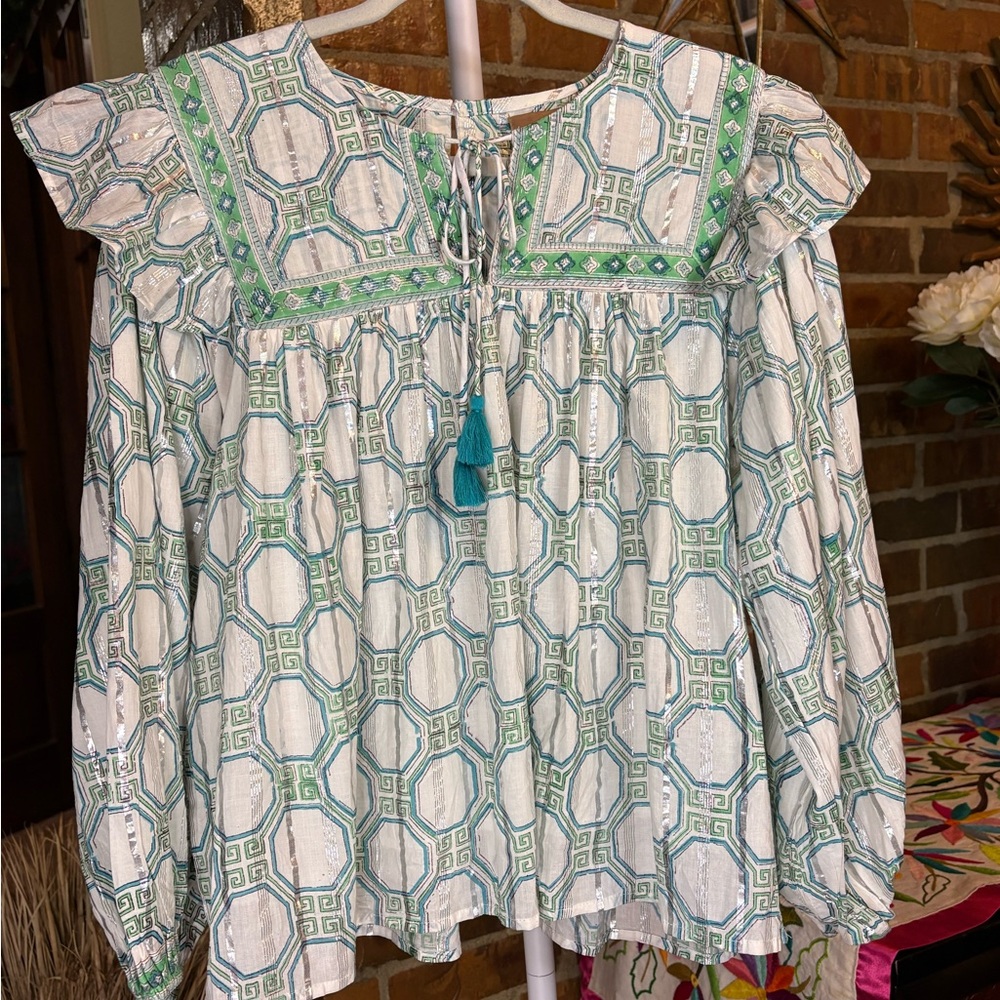 Elegant Blue and Green Geometric Blouse - Picture 1 of 8
